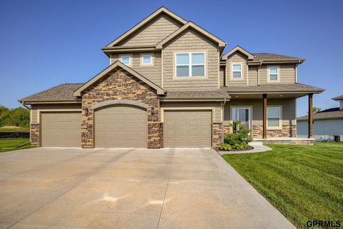 Photo of 10204 S 103rd Street, Papillion, NE 68046 (MLS # 22526582)