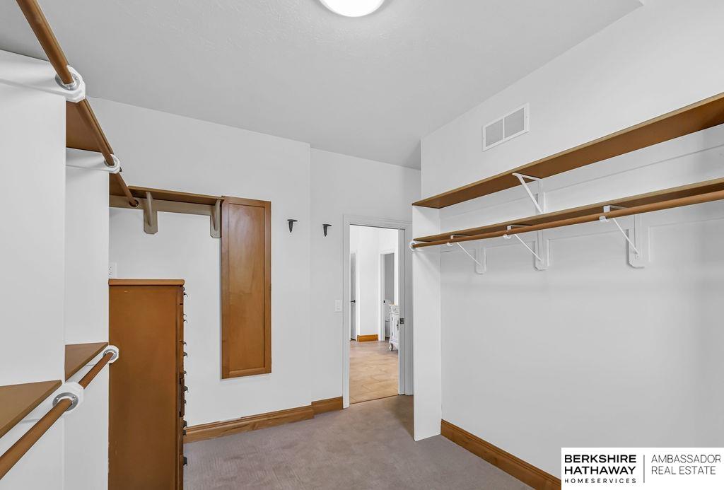 Papillion, Nebraska 68046, United States, 4 Bedrooms Bedrooms, ,5 BathroomsBathrooms,Residential,Active,176986