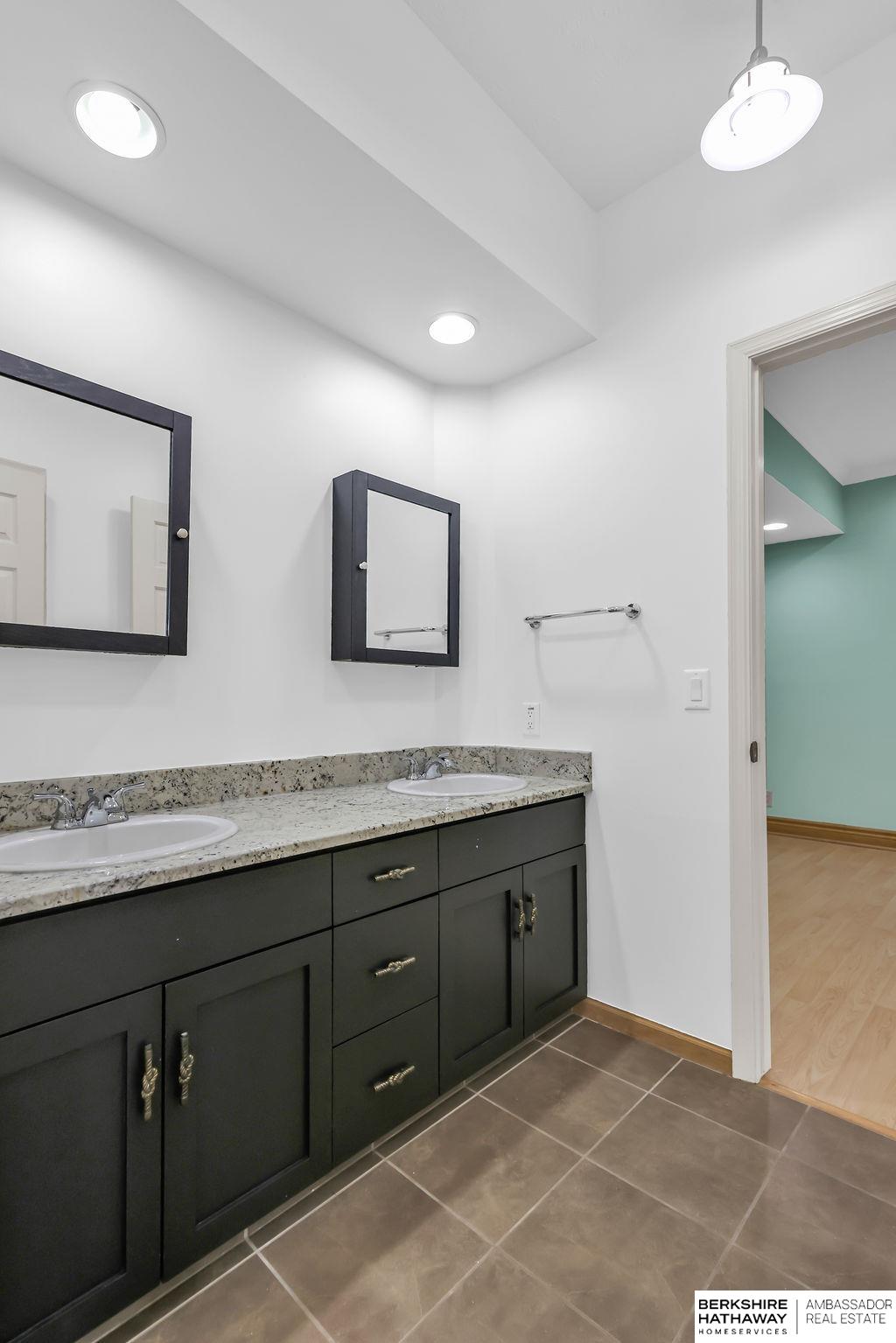 Papillion, Nebraska 68046, United States, 4 Bedrooms Bedrooms, ,5 BathroomsBathrooms,Residential,Active,176986