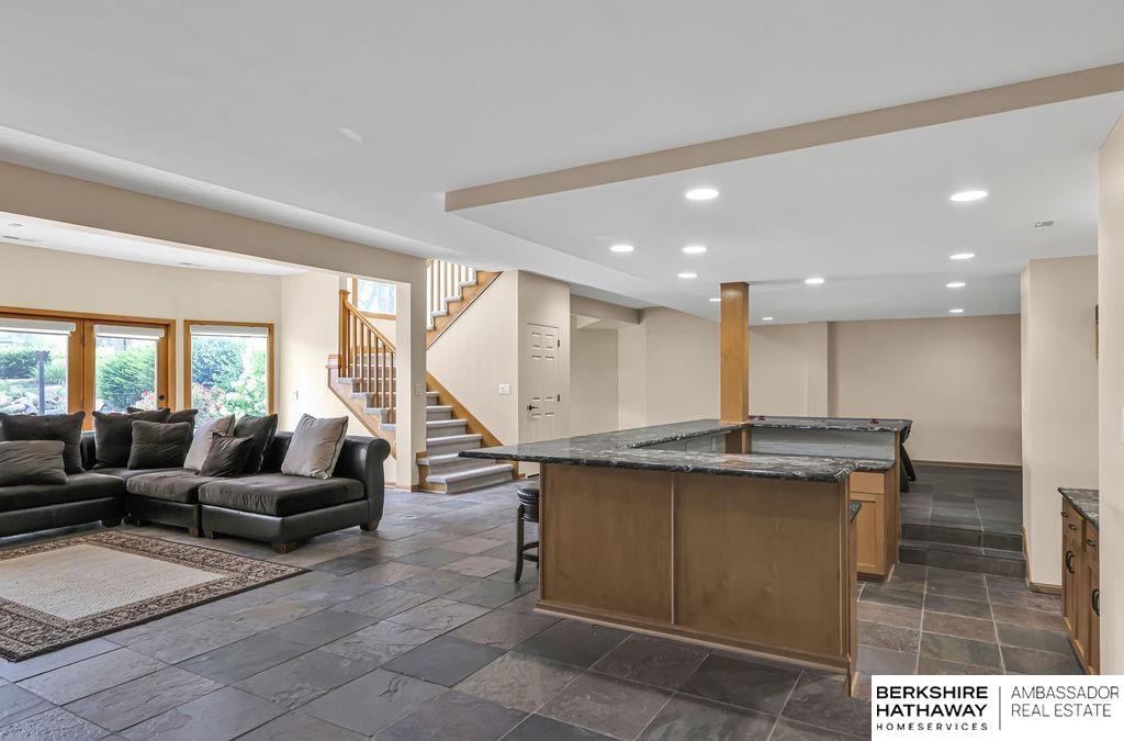 Papillion, Nebraska 68046, United States, 4 Bedrooms Bedrooms, ,5 BathroomsBathrooms,Residential,Active,176986