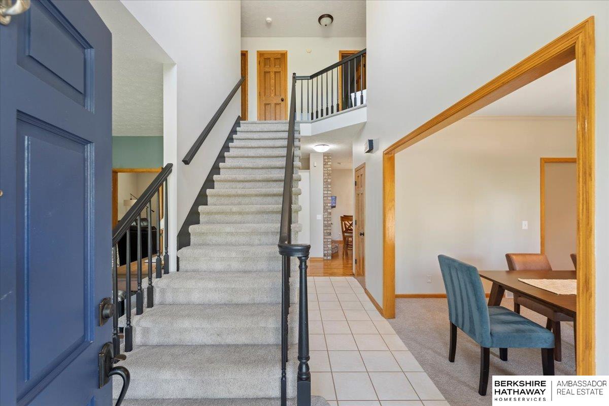 Omaha, Nebraska 68164, United States, 5 Bedrooms Bedrooms, ,3 BathroomsBathrooms,Residential,Pending,128839