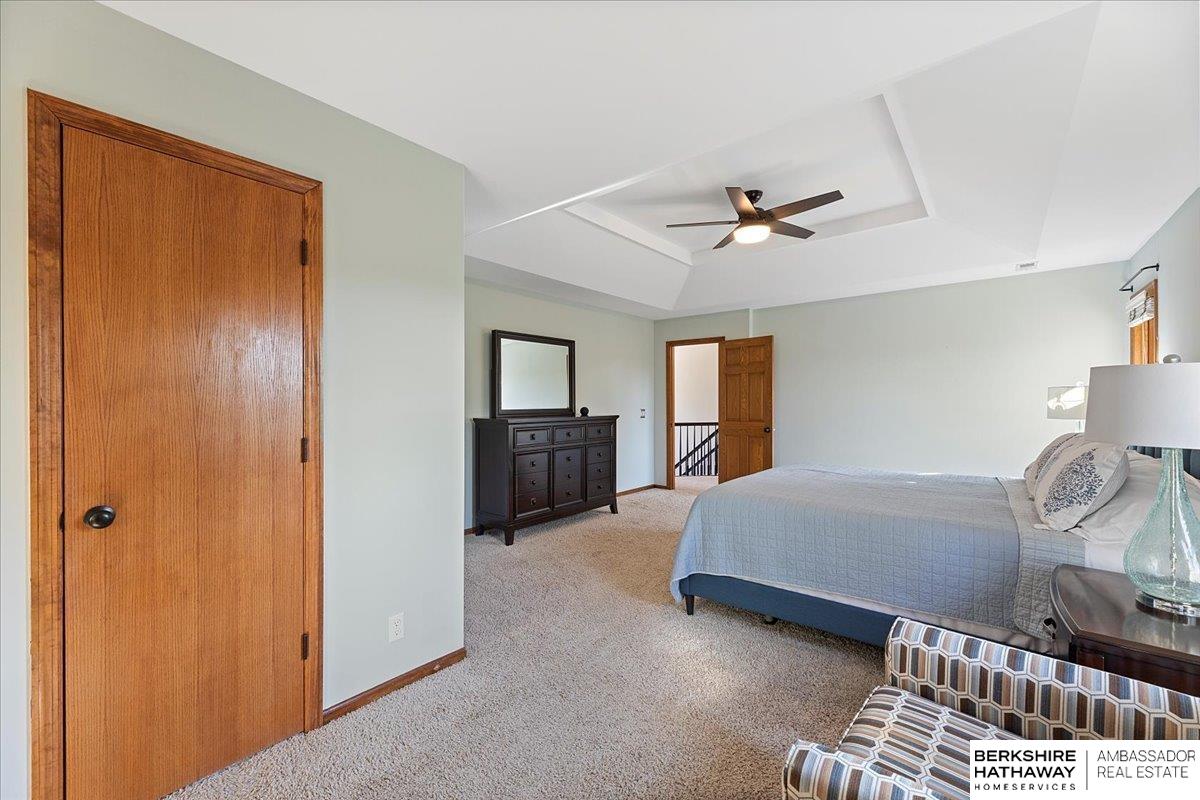 Omaha, Nebraska 68164, United States, 5 Bedrooms Bedrooms, ,3 BathroomsBathrooms,Residential,Pending,128839