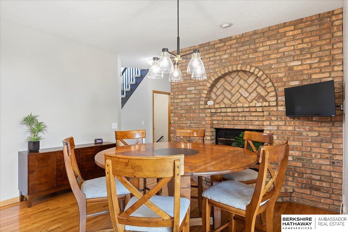 Omaha, Nebraska 68164, United States, 5 Bedrooms Bedrooms, ,3 BathroomsBathrooms,Residential,Pending,128839