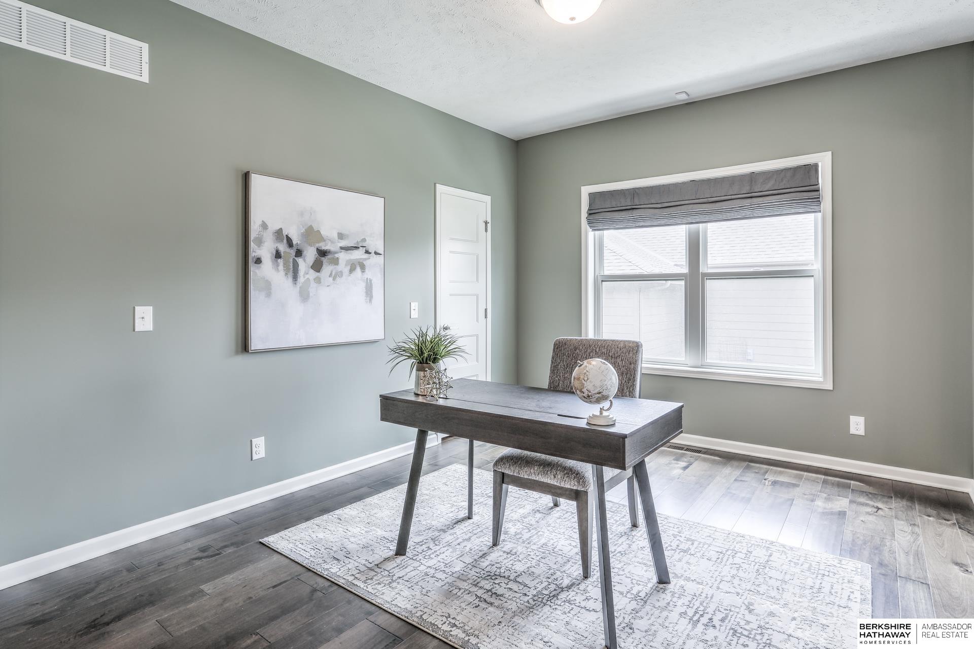 Gretna, Nebraska 68028, United States, 4 Bedrooms Bedrooms, ,3 BathroomsBathrooms,Residential,Active,140129