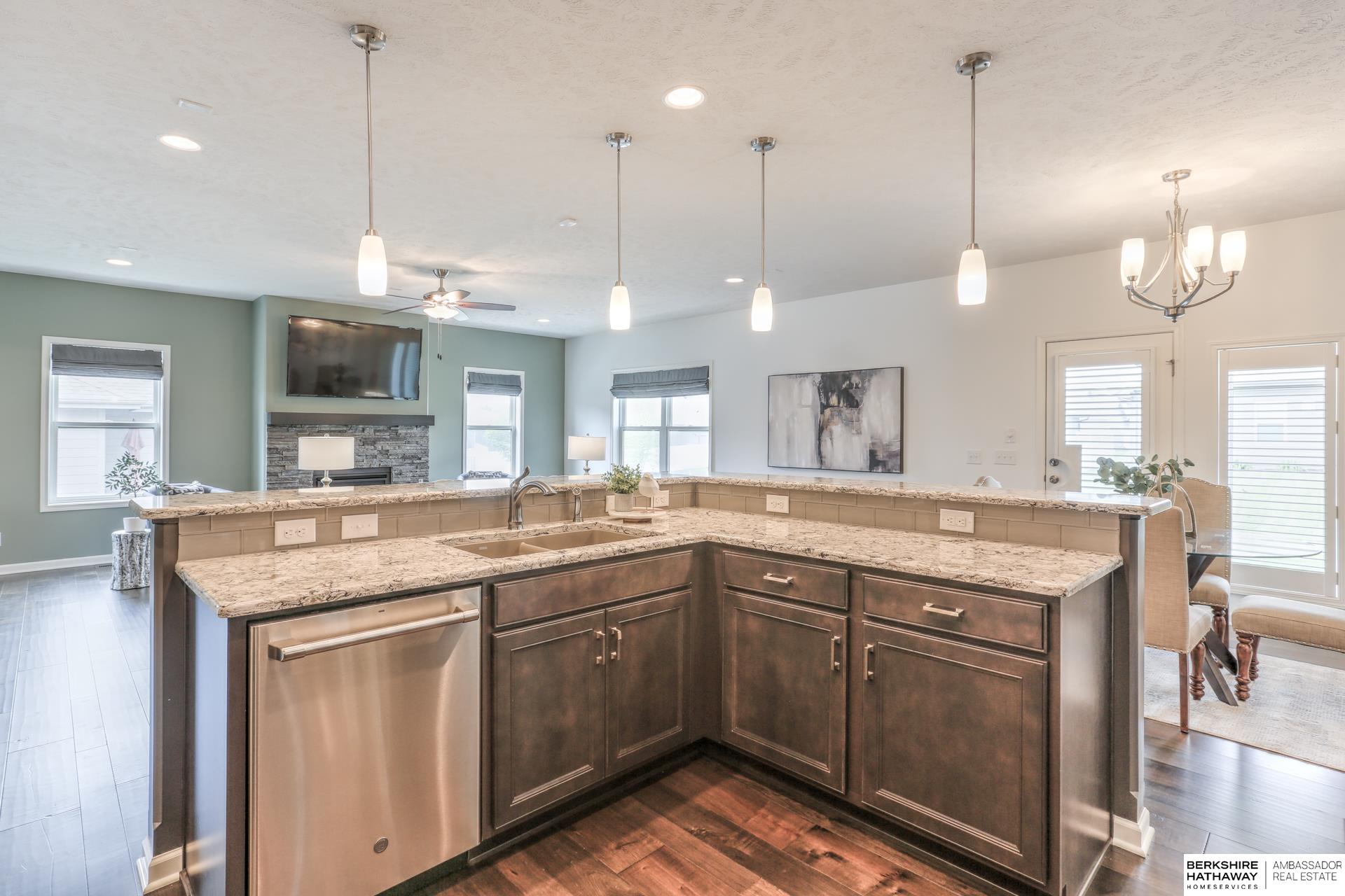 Gretna, Nebraska 68028, United States, 4 Bedrooms Bedrooms, ,3 BathroomsBathrooms,Residential,Active,140129