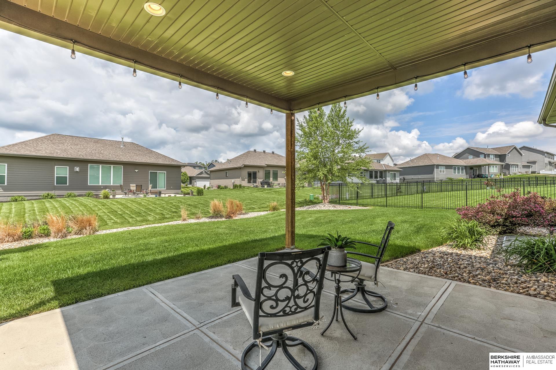 Gretna, Nebraska 68028, United States, 4 Bedrooms Bedrooms, ,3 BathroomsBathrooms,Residential,Active,140129