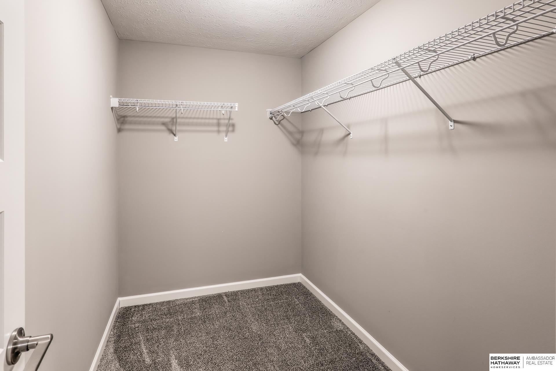 Gretna, Nebraska 68028, United States, 4 Bedrooms Bedrooms, ,3 BathroomsBathrooms,Residential,Active,140129