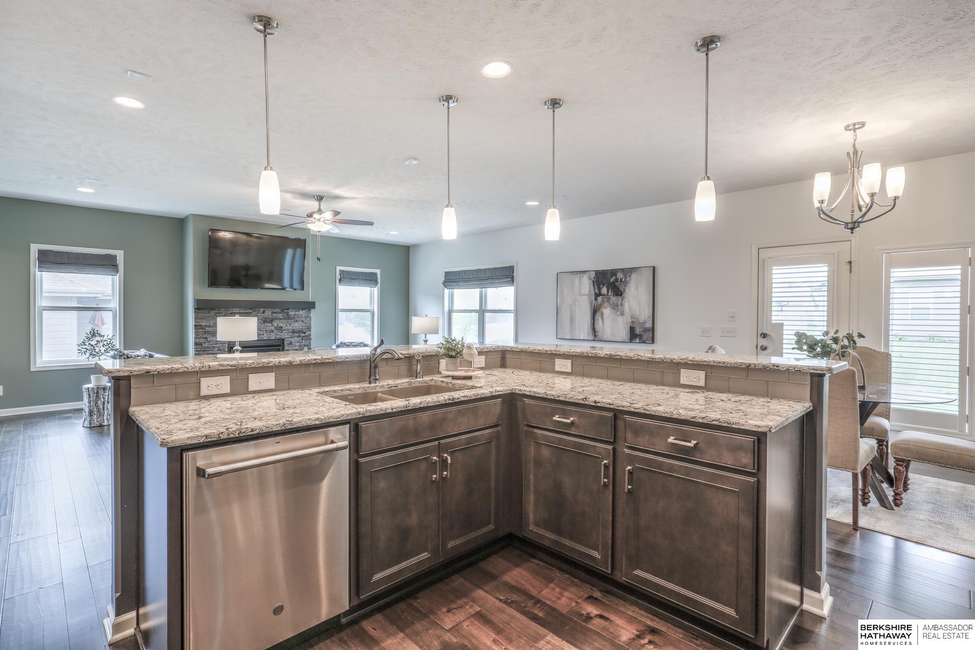 Gretna, Nebraska 68028, United States, 4 Bedrooms Bedrooms, ,3 BathroomsBathrooms,Residential,Active,140129