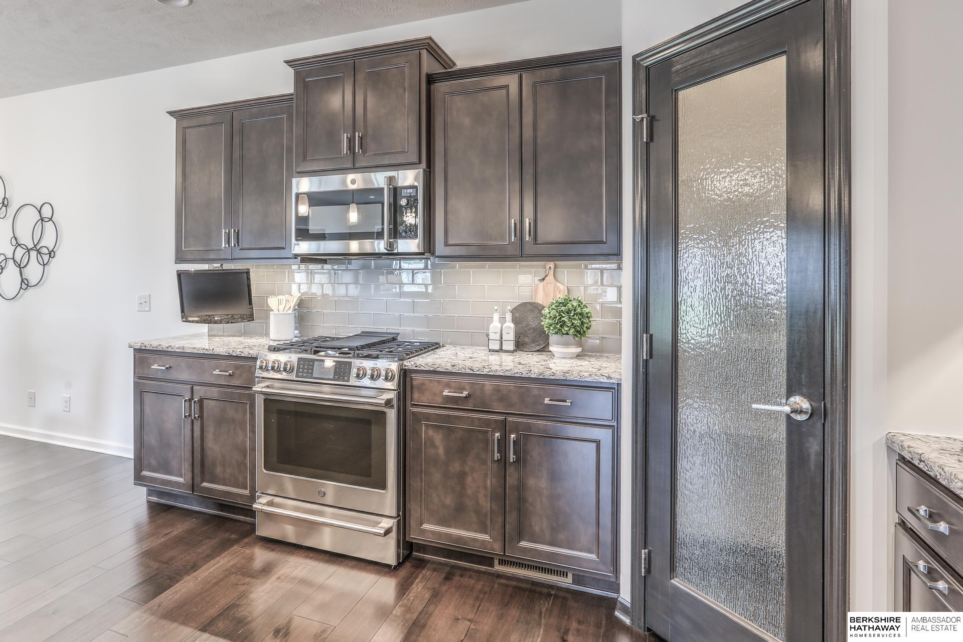 Gretna, Nebraska 68028, United States, 4 Bedrooms Bedrooms, ,3 BathroomsBathrooms,Residential,Active,140129