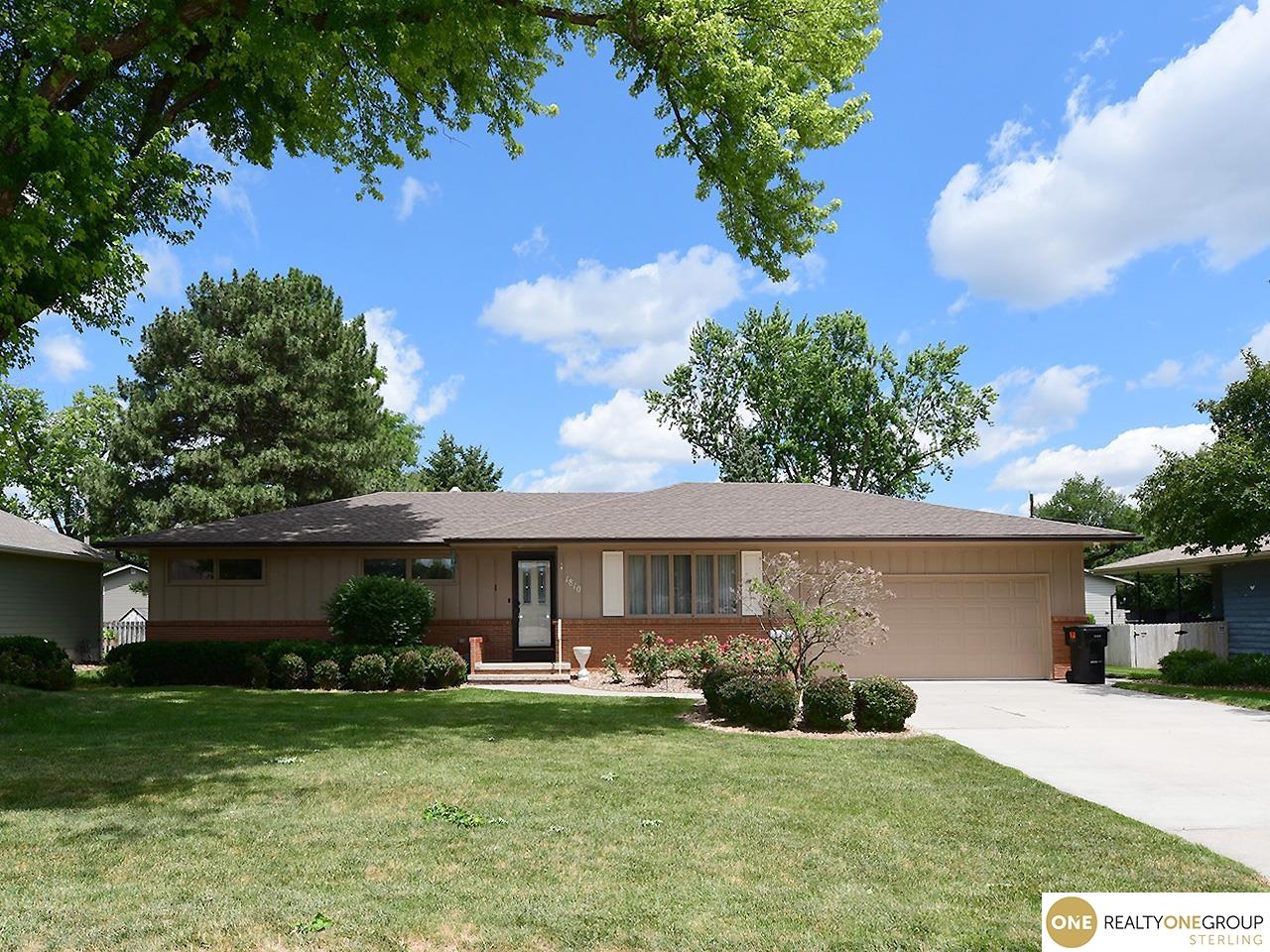 Photo 1 of 32 — 1810 Frederiksen Street, Fremont, NE 68025