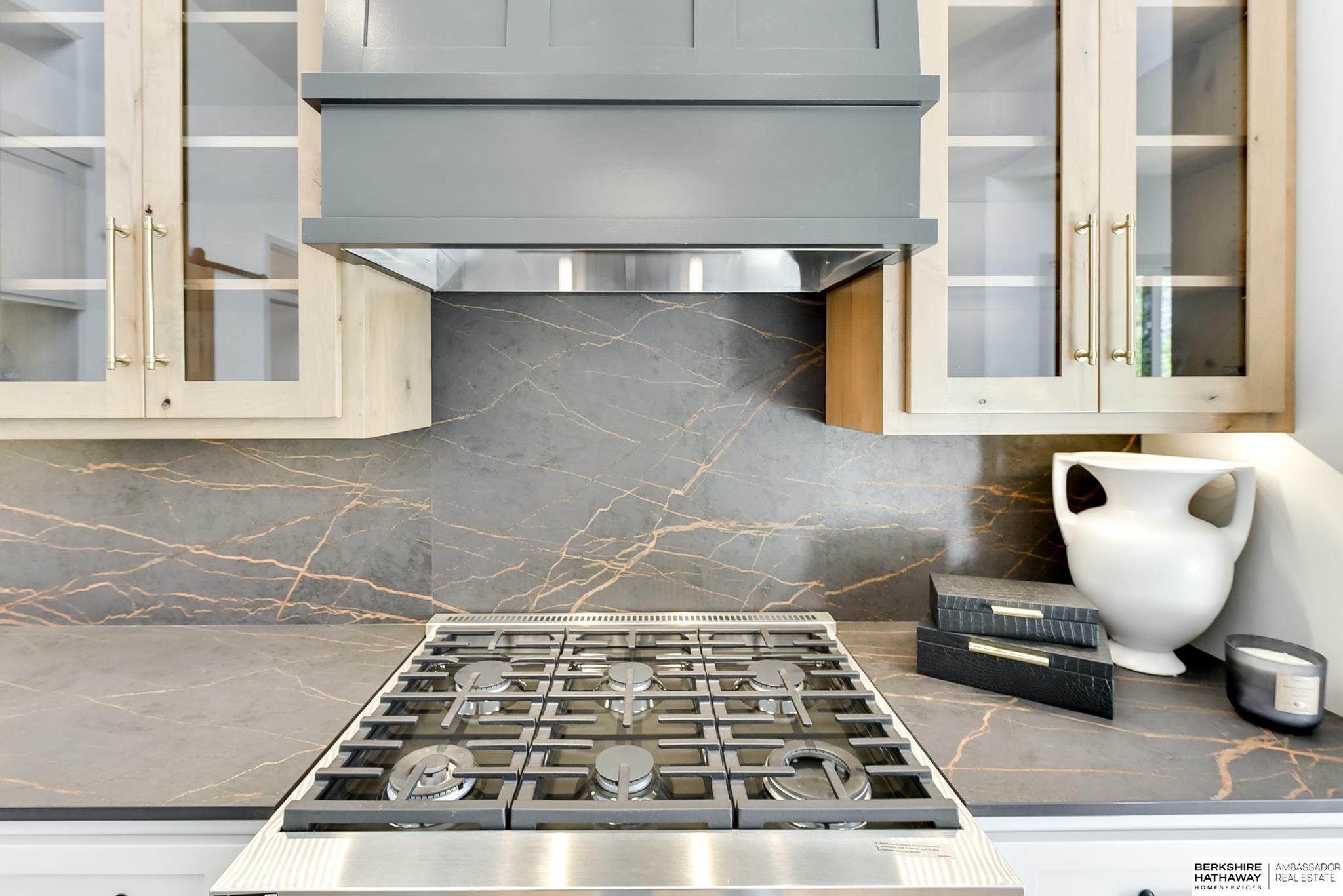 Omaha, Nebraska 68138, United States, 4 Bedrooms Bedrooms, ,3 BathroomsBathrooms,Residential,Pending,129772