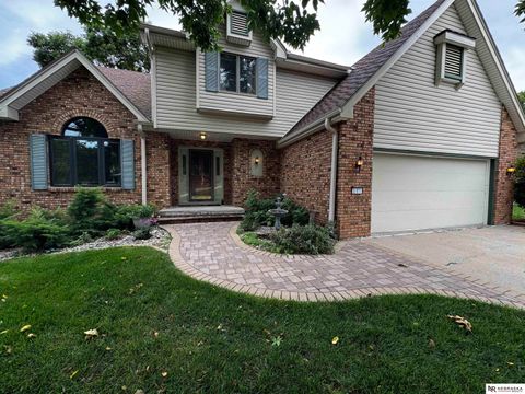 Photo of 501 Kent Drive, Papillion, NE 68046 (MLS # 22524059)