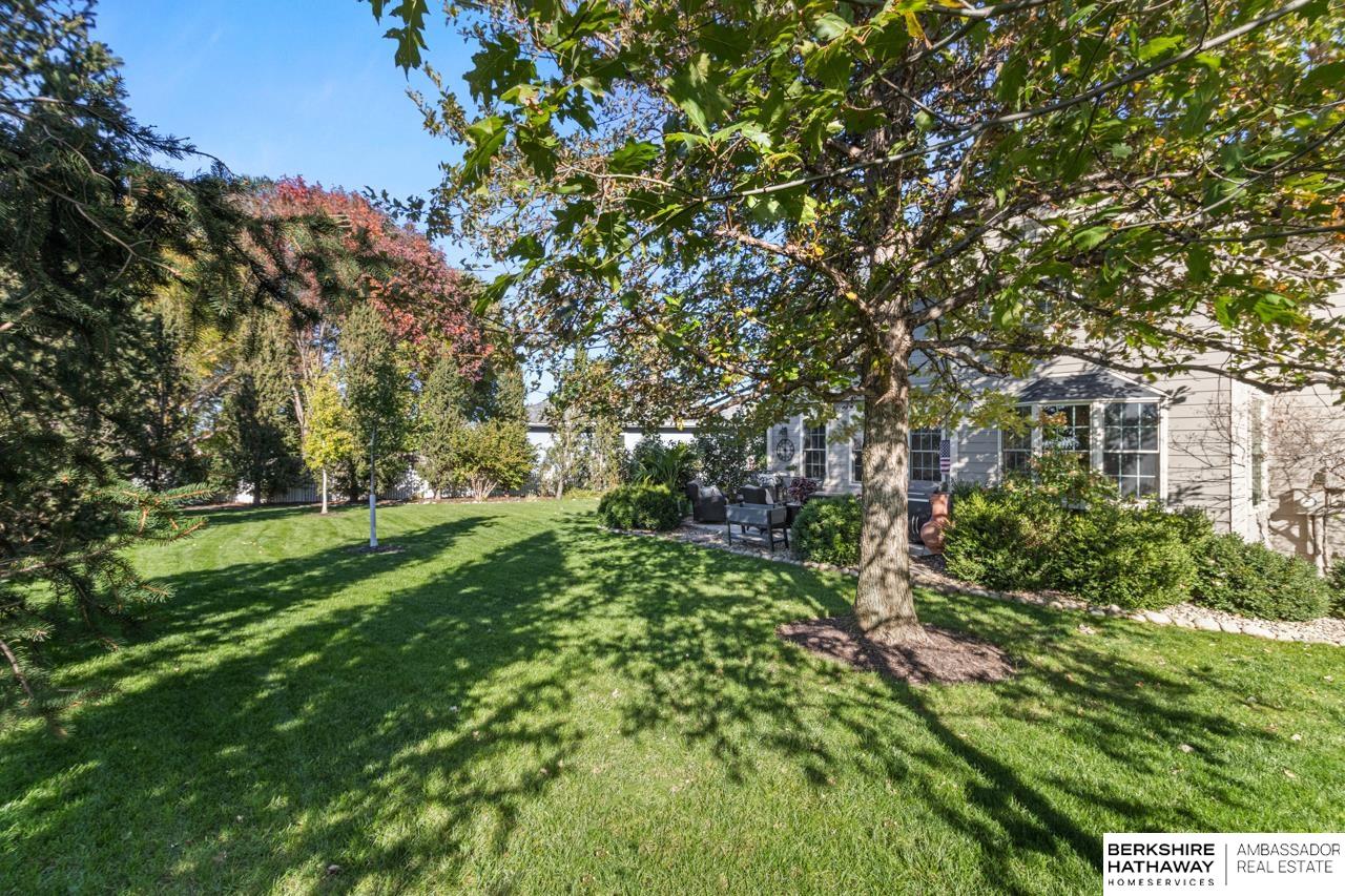 Omaha, Nebraska 68116, United States, 4 Bedrooms Bedrooms, ,2 BathroomsBathrooms,Residential,Active,232559