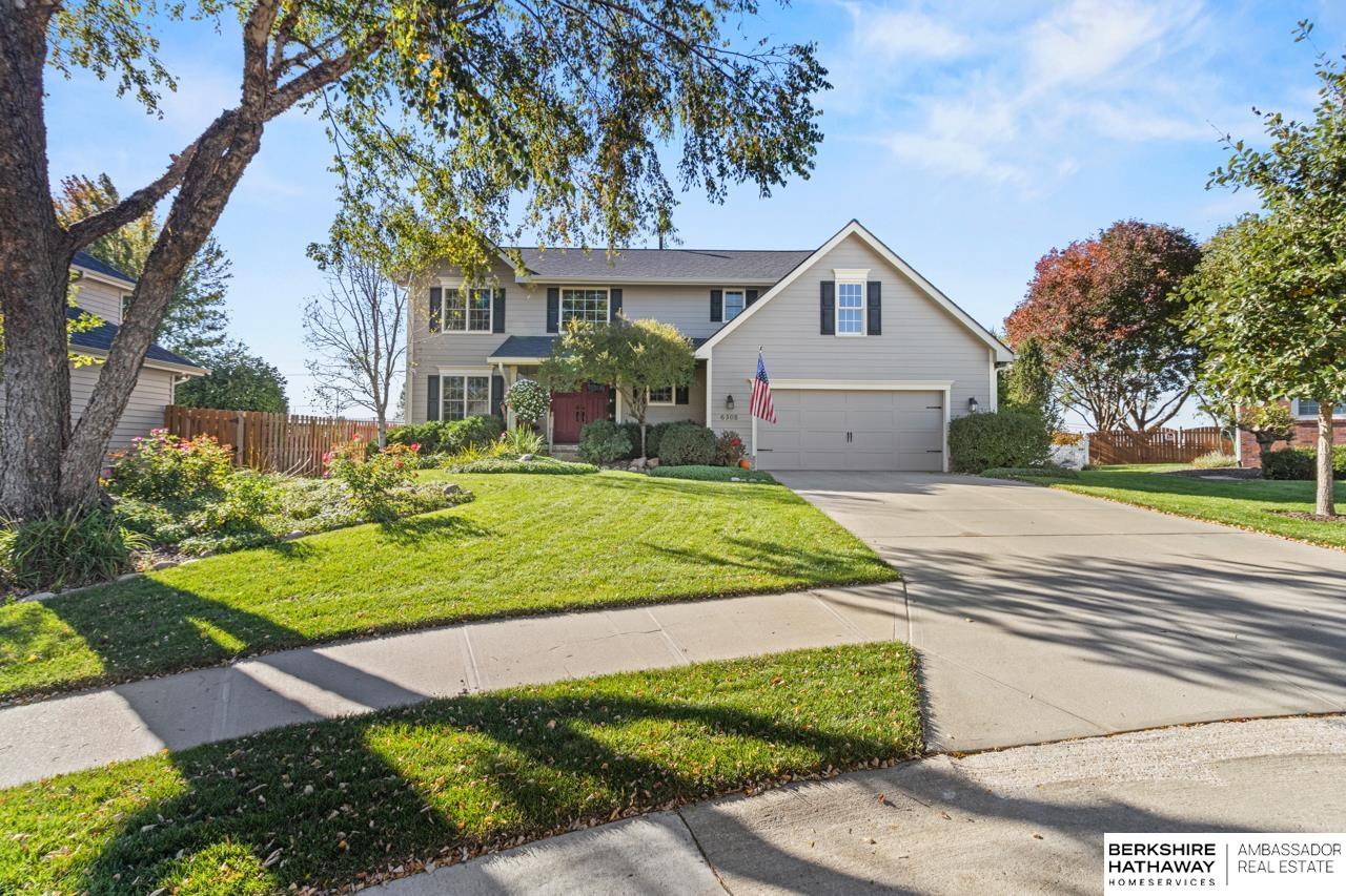 Omaha, Nebraska 68116, United States, 4 Bedrooms Bedrooms, ,2 BathroomsBathrooms,Residential,Active,232559