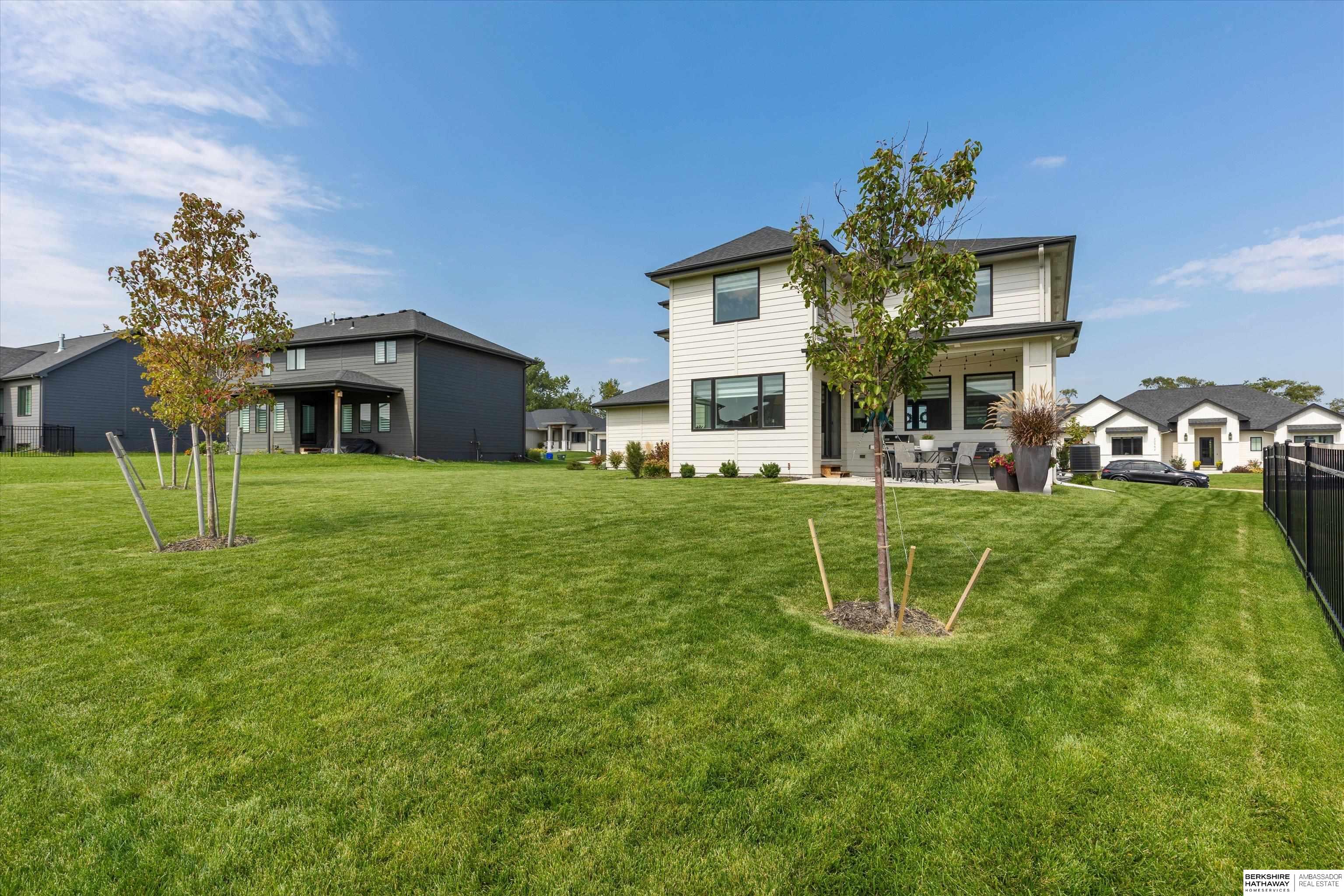 Elkhorn, Nebraska 68022, United States, 5 Bedrooms Bedrooms, ,4 BathroomsBathrooms,Residential,Active,215825