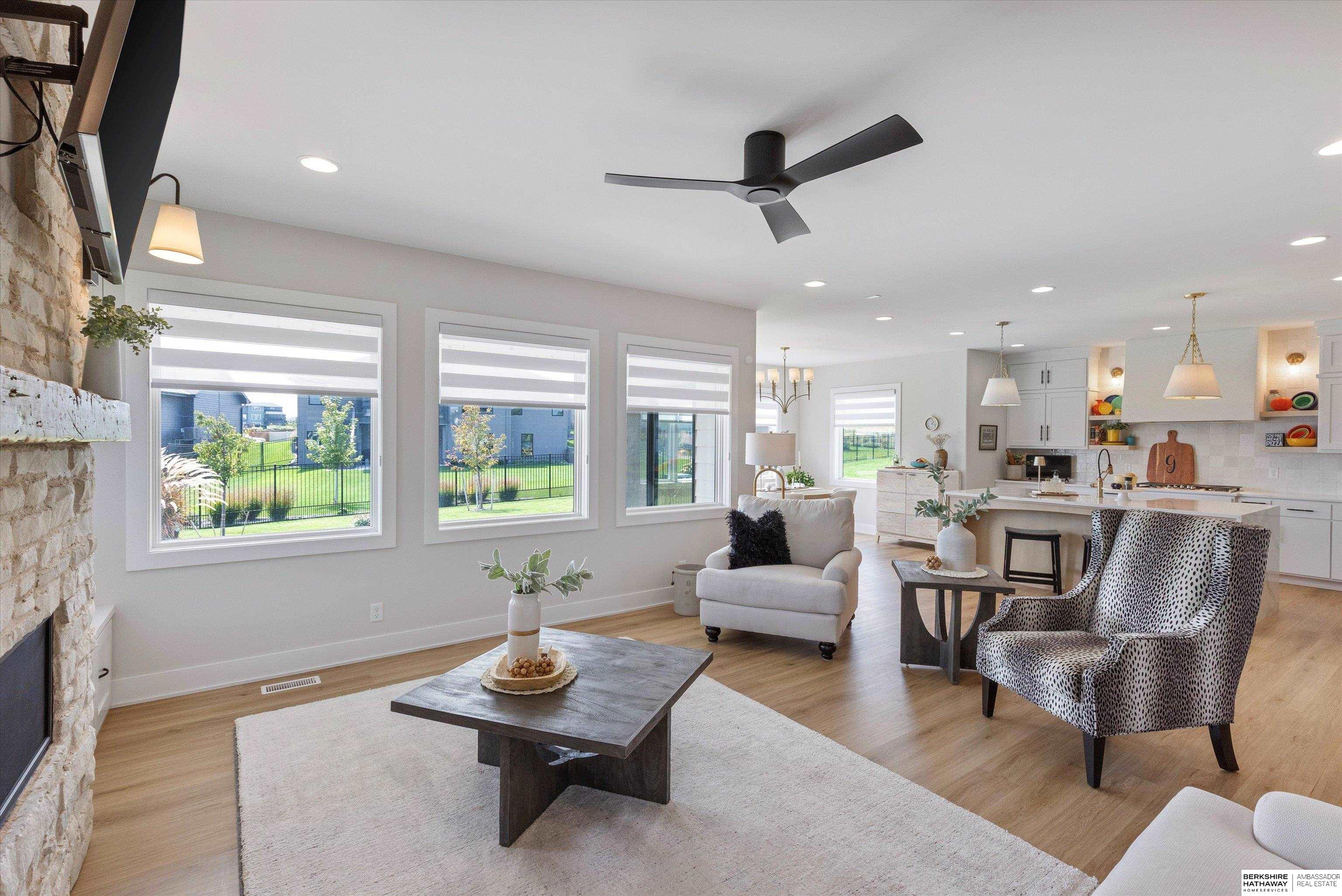 Elkhorn, Nebraska 68022, United States, 5 Bedrooms Bedrooms, ,4 BathroomsBathrooms,Residential,Active,215825