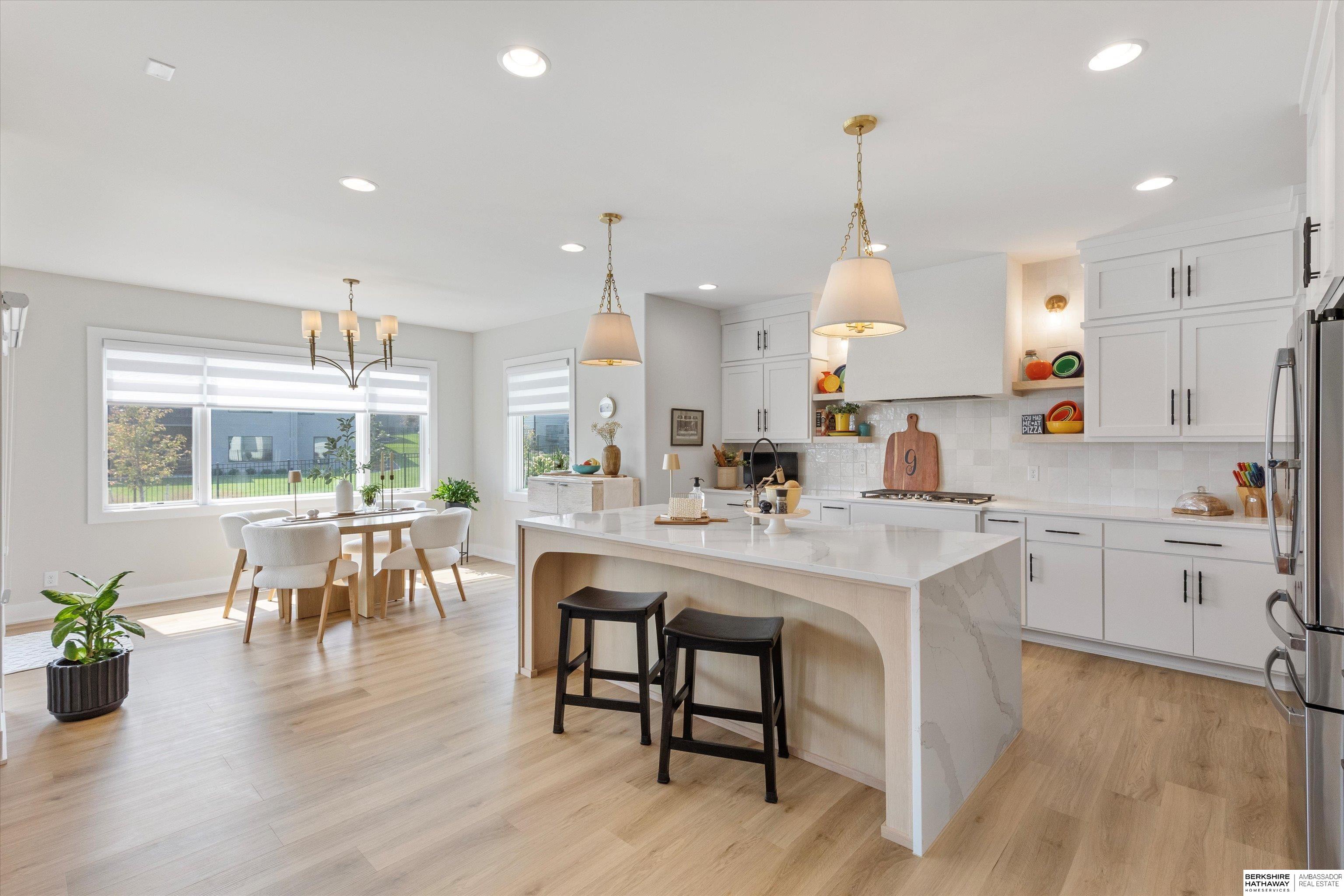 Elkhorn, Nebraska 68022, United States, 5 Bedrooms Bedrooms, ,4 BathroomsBathrooms,Residential,Active,215825