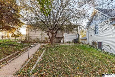 Photo of 1452 S 17th Street, Omaha, NE 68108 (MLS # 22535071)