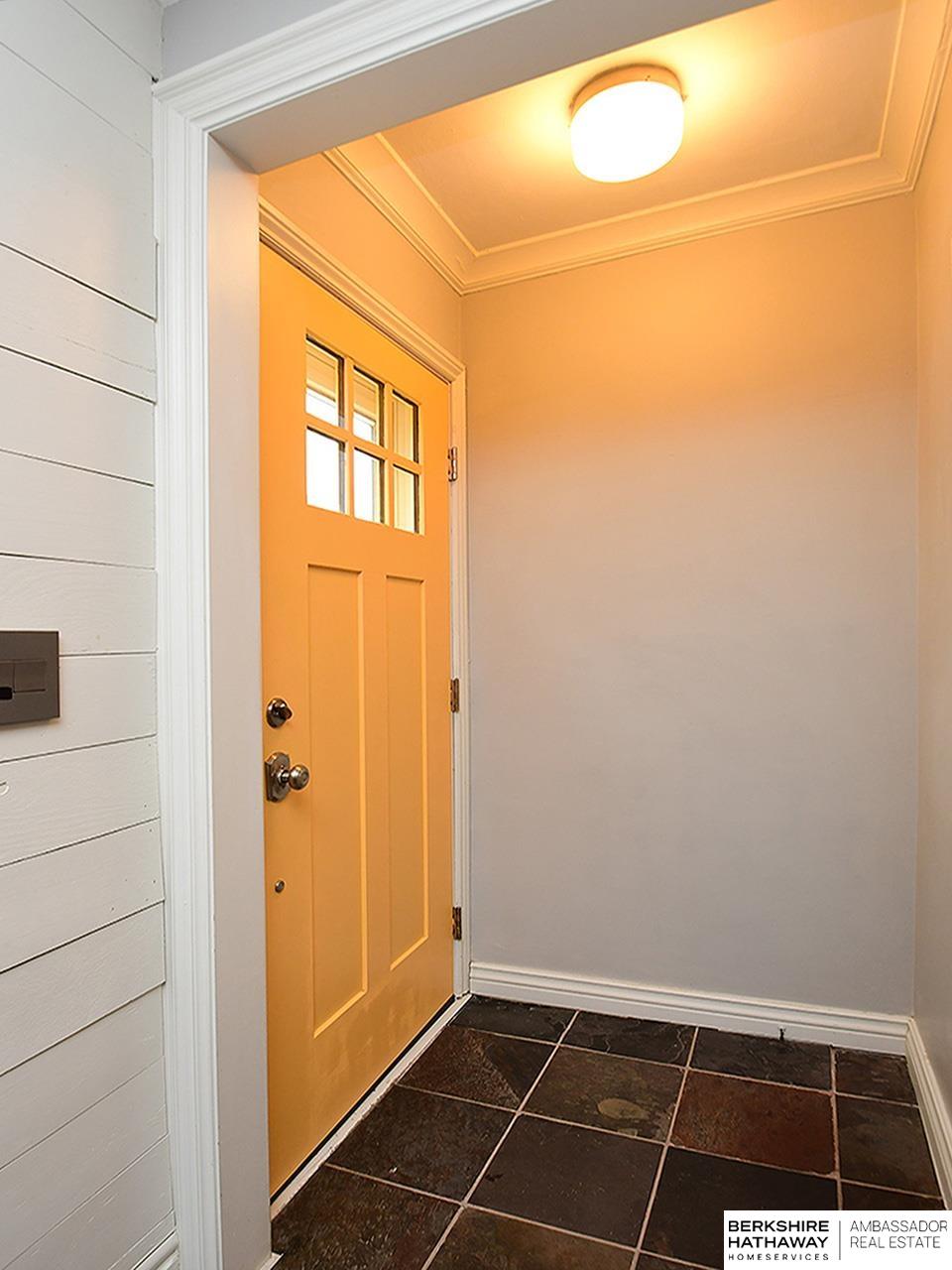 Omaha, Nebraska 68106, United States, 3 Bedrooms Bedrooms, ,2 BathroomsBathrooms,Residential,Active,236797