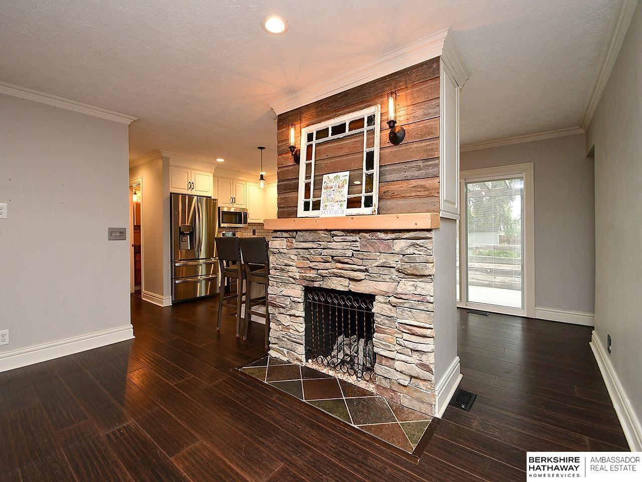 Omaha, Nebraska 68106, United States, 3 Bedrooms Bedrooms, ,2 BathroomsBathrooms,Residential,Active,236797