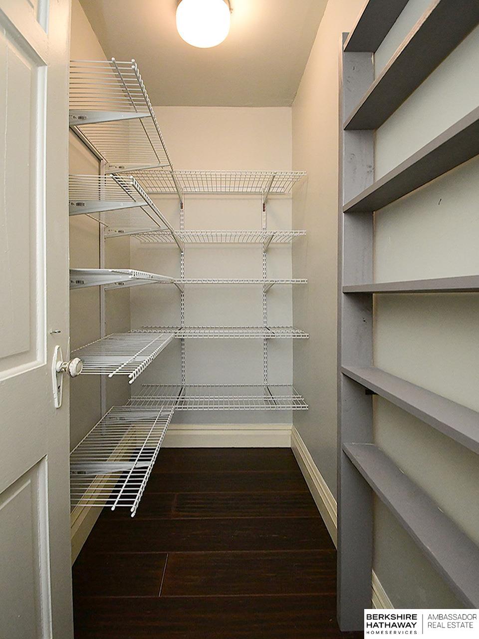 Omaha, Nebraska 68106, United States, 3 Bedrooms Bedrooms, ,2 BathroomsBathrooms,Residential,Active,236797