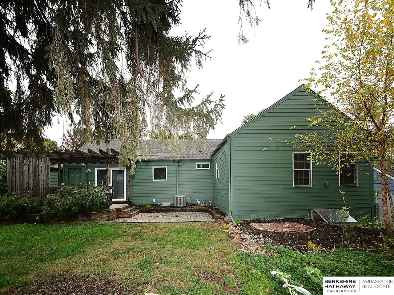 Omaha, Nebraska 68106, United States, 3 Bedrooms Bedrooms, ,2 BathroomsBathrooms,Residential,Active,236797