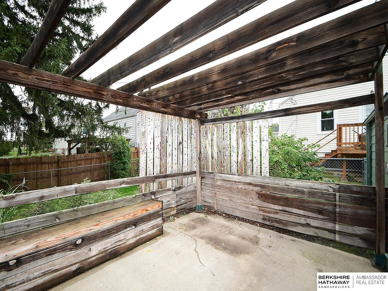 Omaha, Nebraska 68106, United States, 3 Bedrooms Bedrooms, ,2 BathroomsBathrooms,Residential,Active,236797