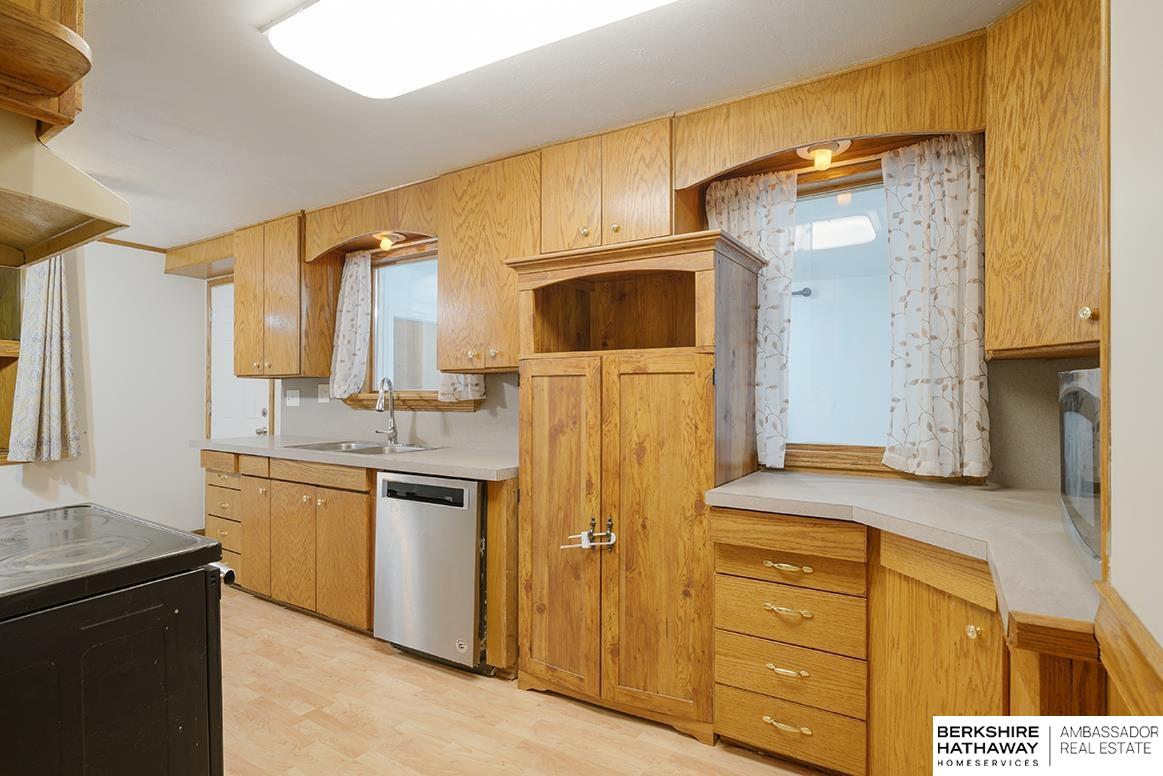 Omaha, Nebraska 68134, United States, 3 Bedrooms Bedrooms, ,1 BathroomBathrooms,Residential,Active,141405