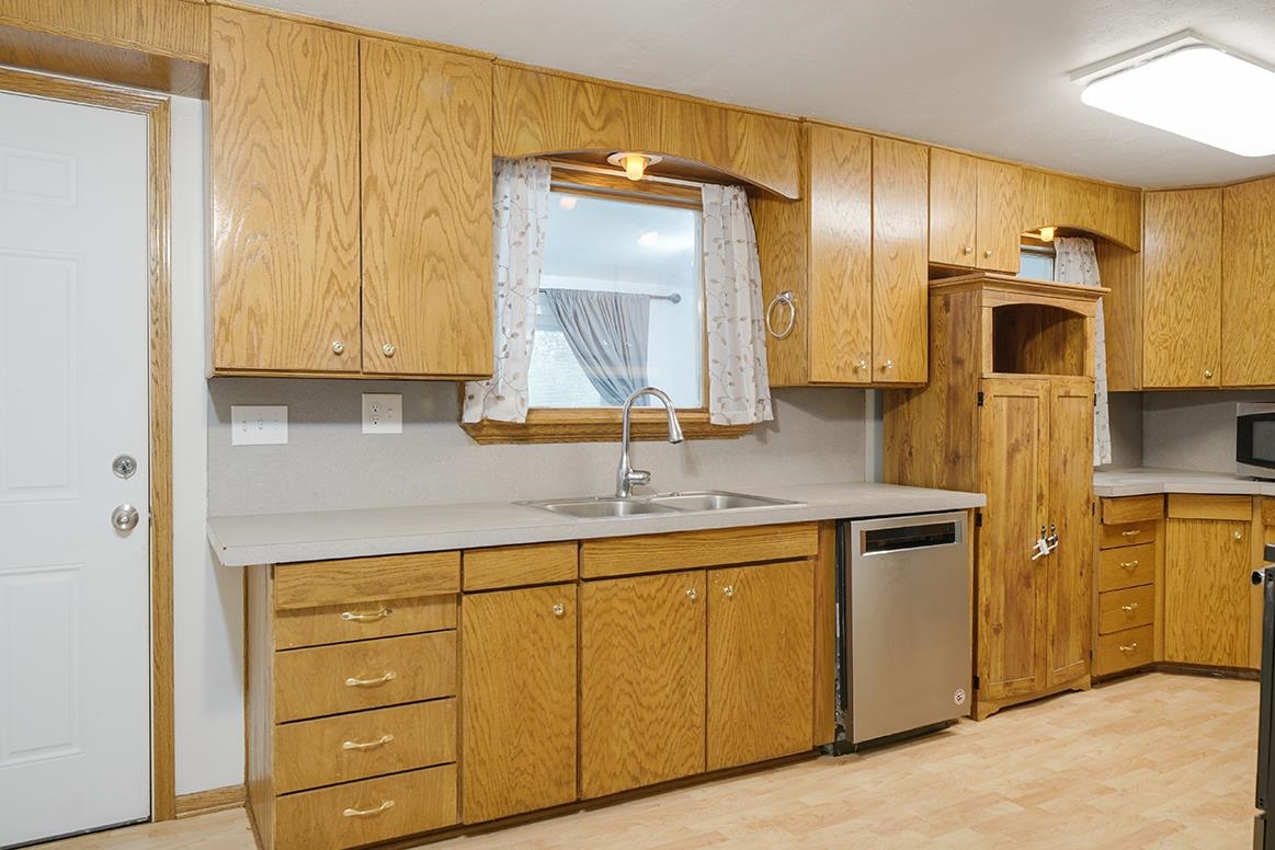 Omaha, Nebraska 68134, United States, 3 Bedrooms Bedrooms, ,1 BathroomBathrooms,Residential,Active,141405