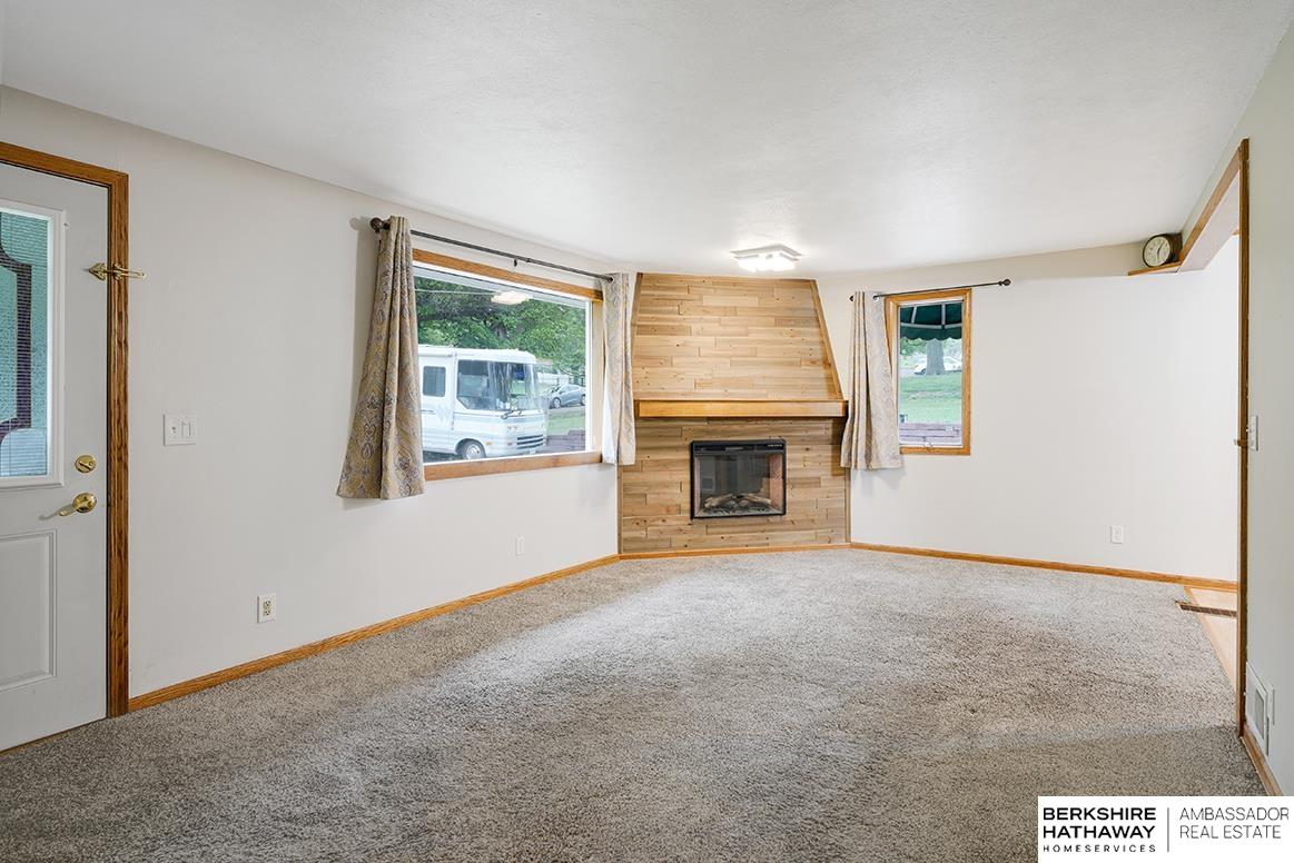 Omaha, Nebraska 68134, United States, 3 Bedrooms Bedrooms, ,1 BathroomBathrooms,Residential,Active,141405