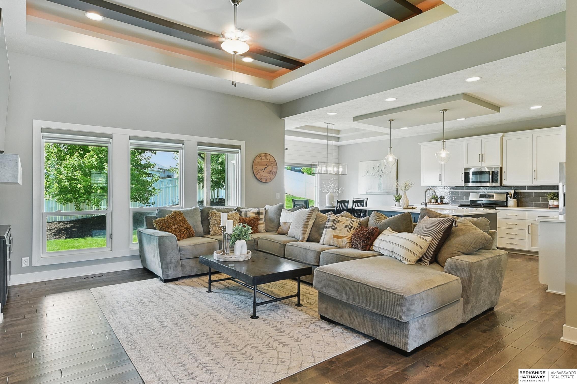 Elkhorn, Nebraska 68022, United States, 5 Bedrooms Bedrooms, ,3 BathroomsBathrooms,Residential,Active,227557