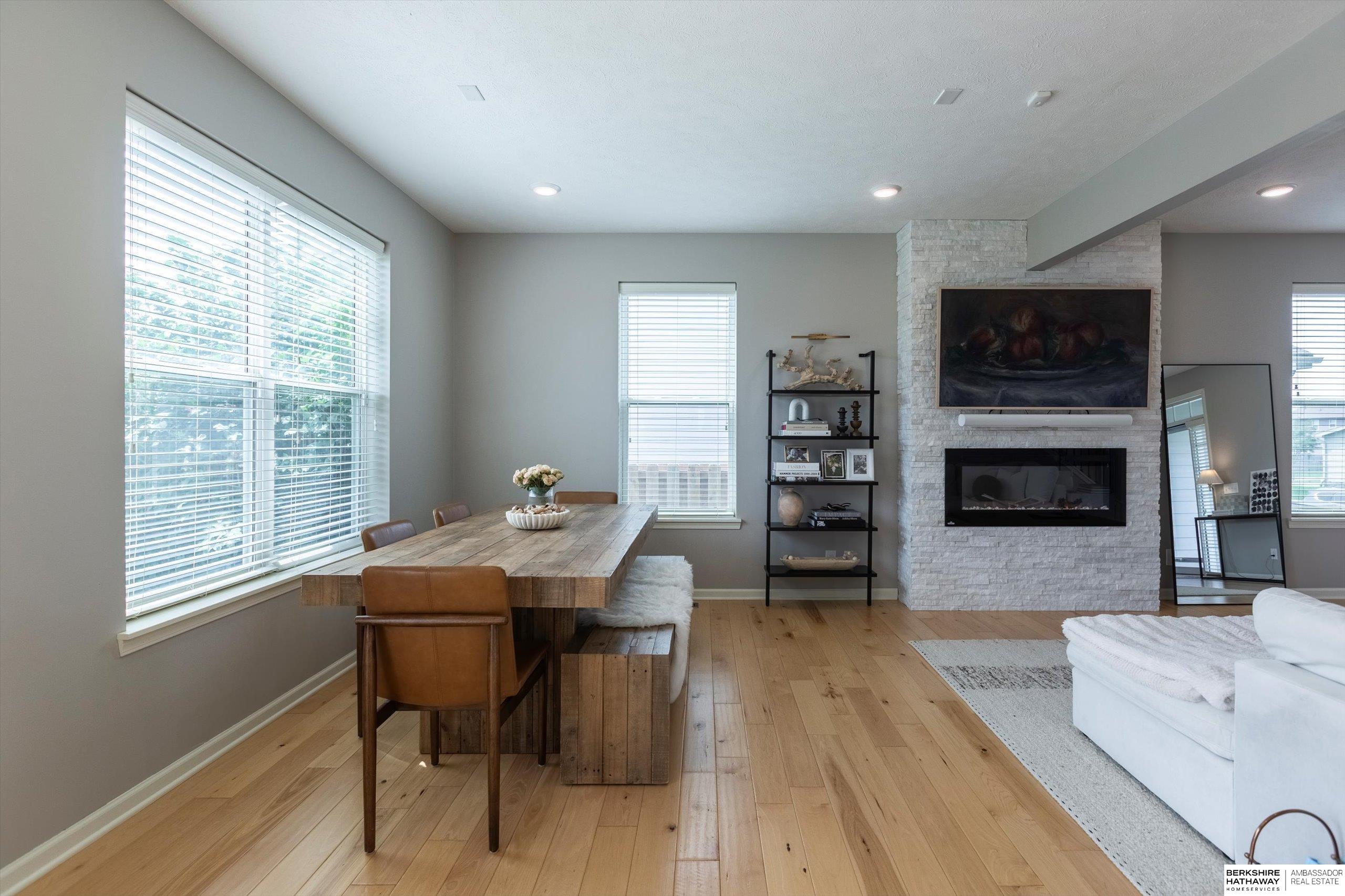 Omaha, Nebraska 68022, United States, 4 Bedrooms Bedrooms, ,3 BathroomsBathrooms,Residential,Active,219434