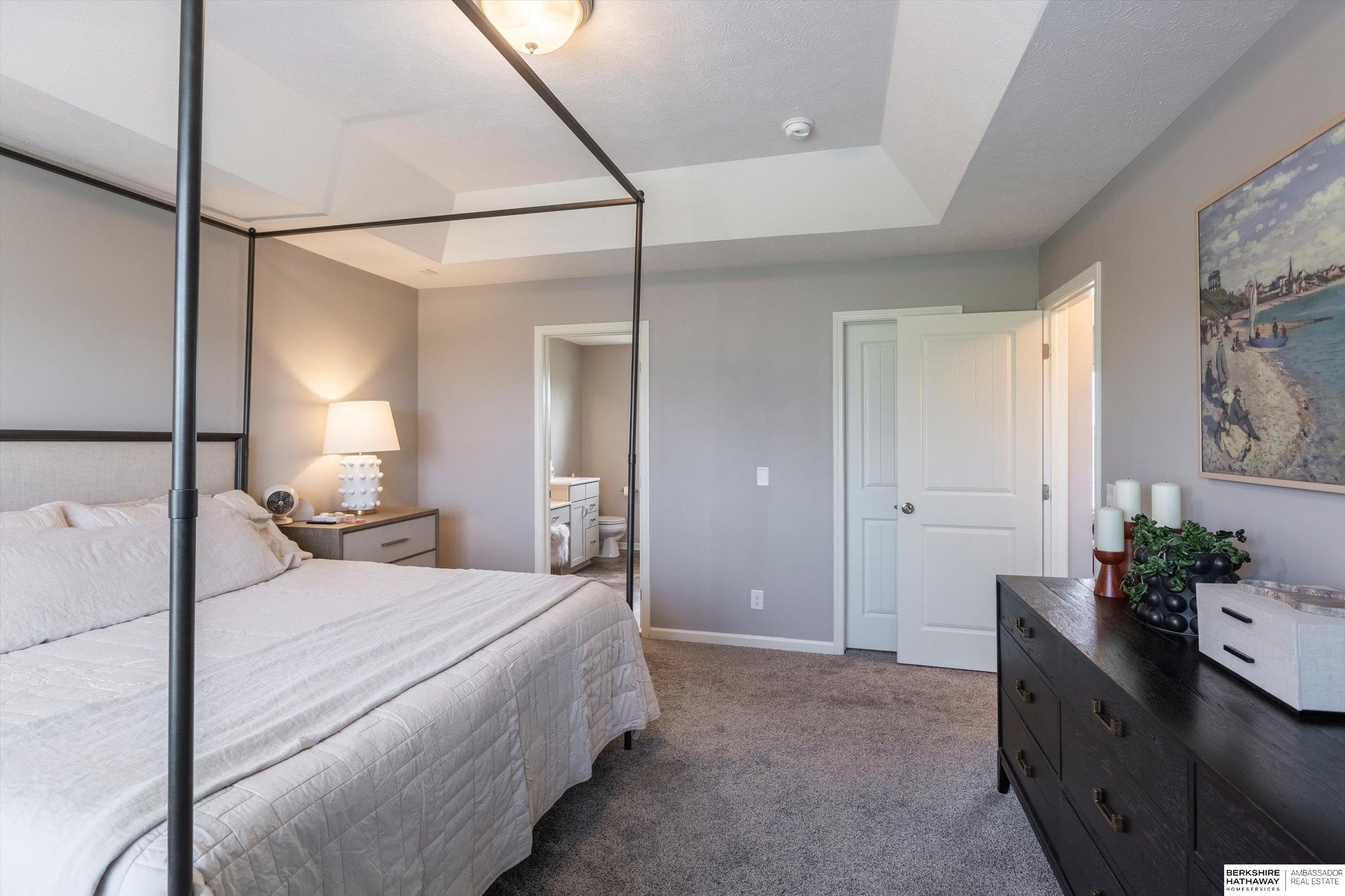 Omaha, Nebraska 68022, United States, 4 Bedrooms Bedrooms, ,3 BathroomsBathrooms,Residential,Active,219434