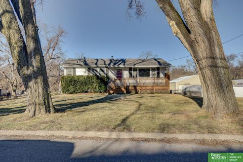 Photo of 2538 N 75 Street, Omaha, NE 68134 (MLS # 22606428)