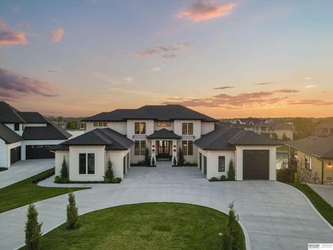 Photo of 12504 N 177th Circle, Bennington, NE 68007 (MLS # 22510914)