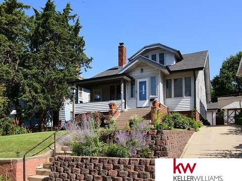 Photo of 5022 Izard Street, Omaha, NE 68132 (MLS # 22619637)