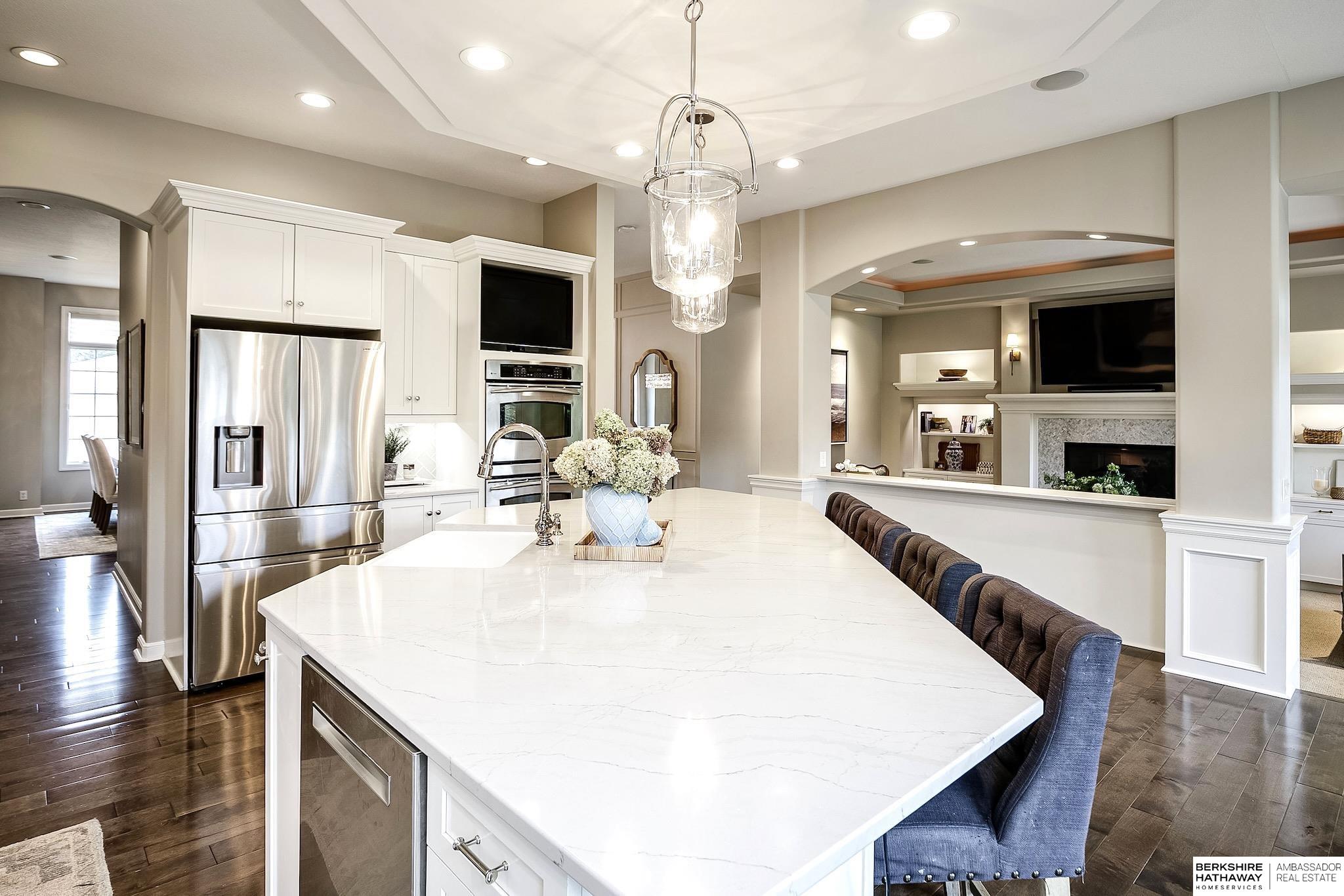 Omaha, Nebraska 68154, United States, 5 Bedrooms Bedrooms, ,4 BathroomsBathrooms,Residential,Active,232541