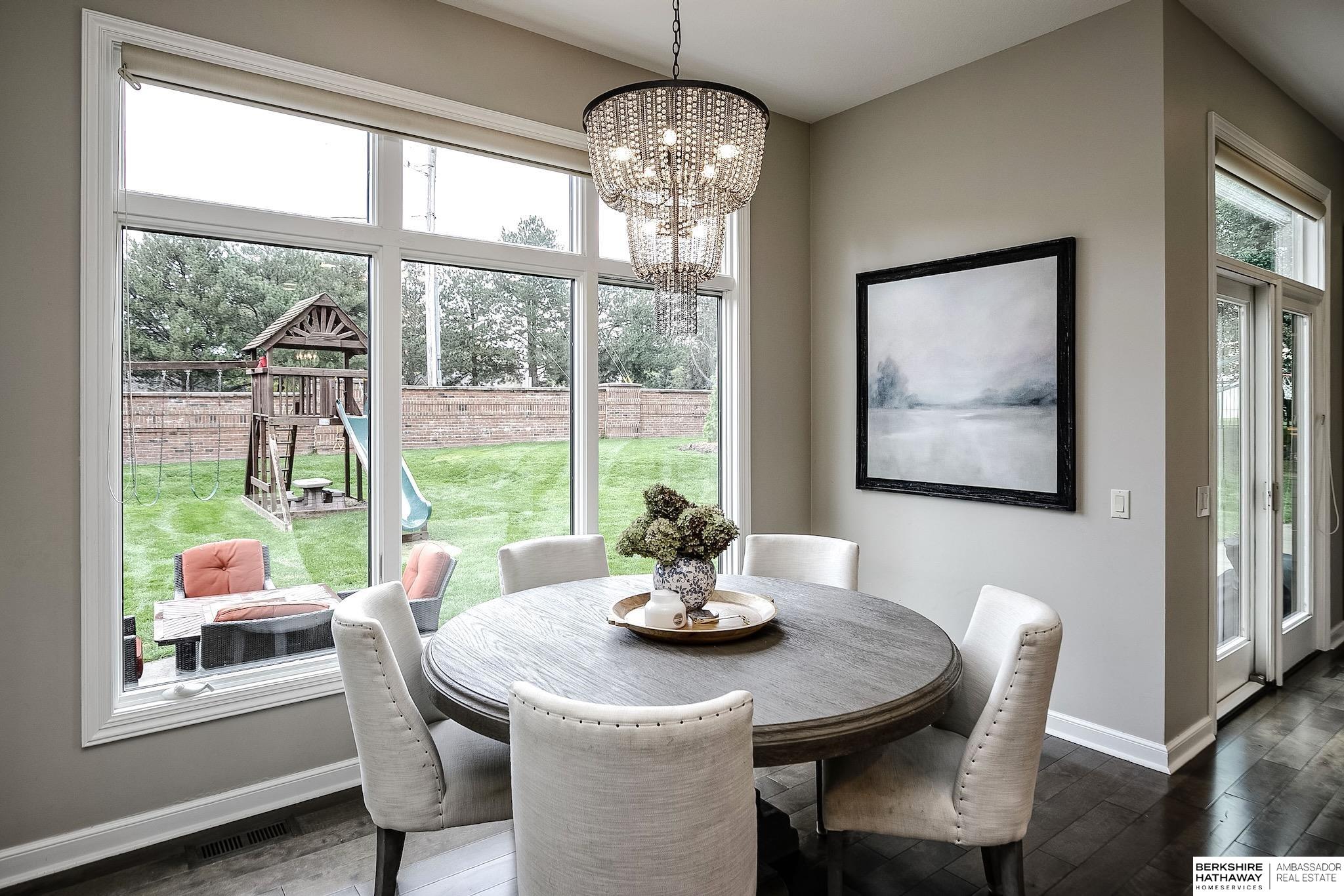 Omaha, Nebraska 68154, United States, 5 Bedrooms Bedrooms, ,4 BathroomsBathrooms,Residential,Active,232541