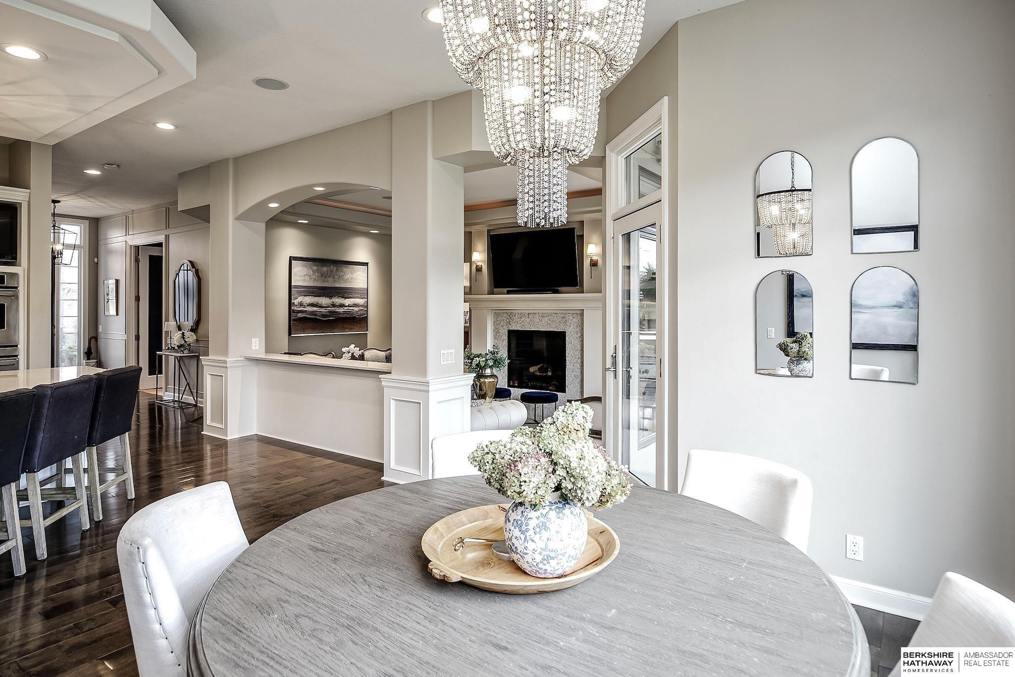 Omaha, Nebraska 68154, United States, 5 Bedrooms Bedrooms, ,4 BathroomsBathrooms,Residential,Active,232541