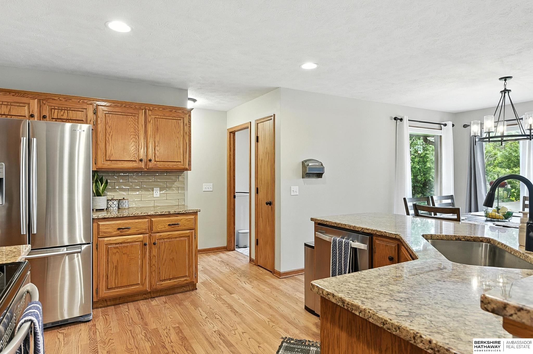 Omaha, Nebraska 68134, United States, 4 Bedrooms Bedrooms, ,3 BathroomsBathrooms,Residential,Active,170356