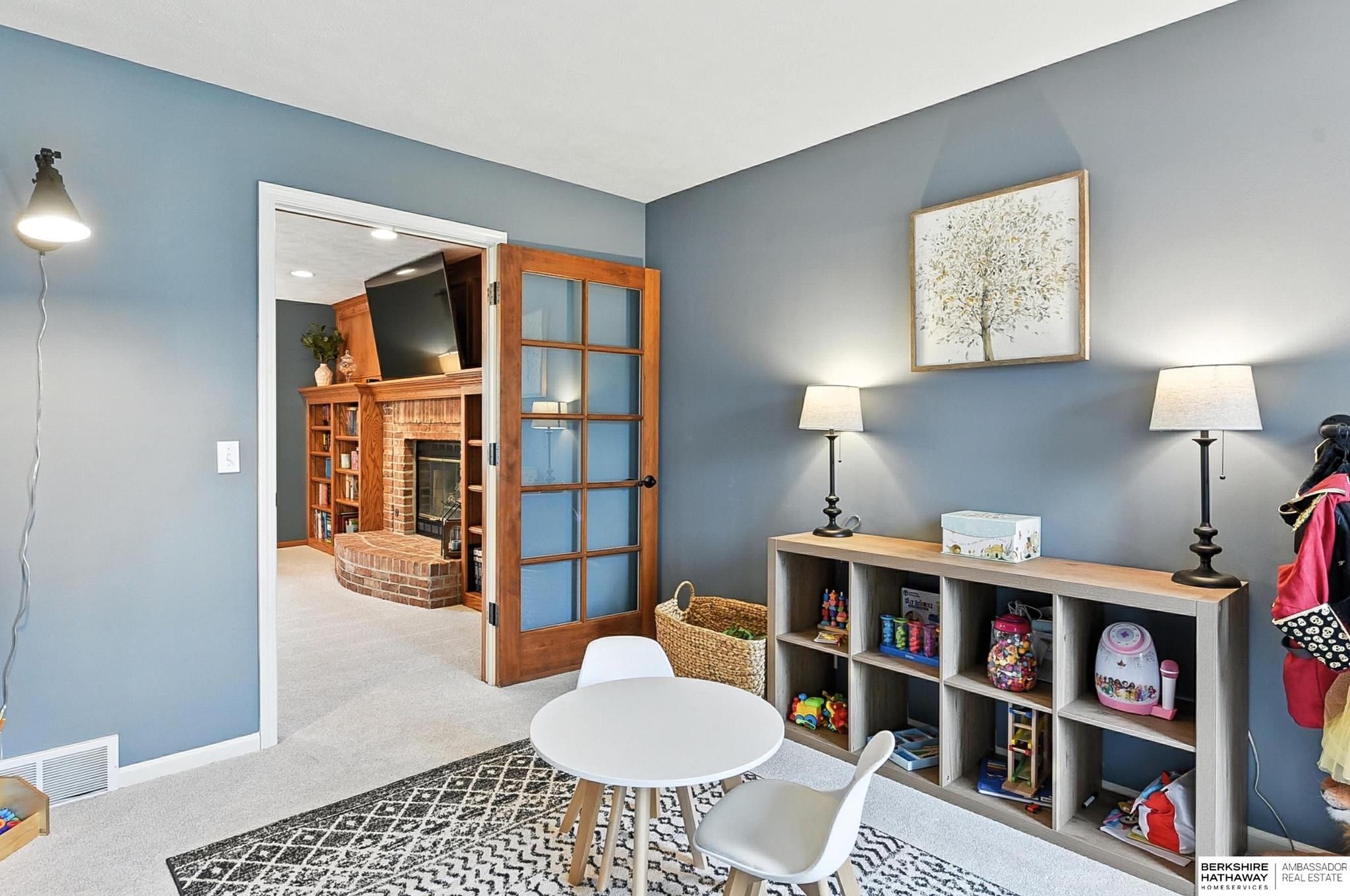 Omaha, Nebraska 68134, United States, 4 Bedrooms Bedrooms, ,3 BathroomsBathrooms,Residential,Active,170356