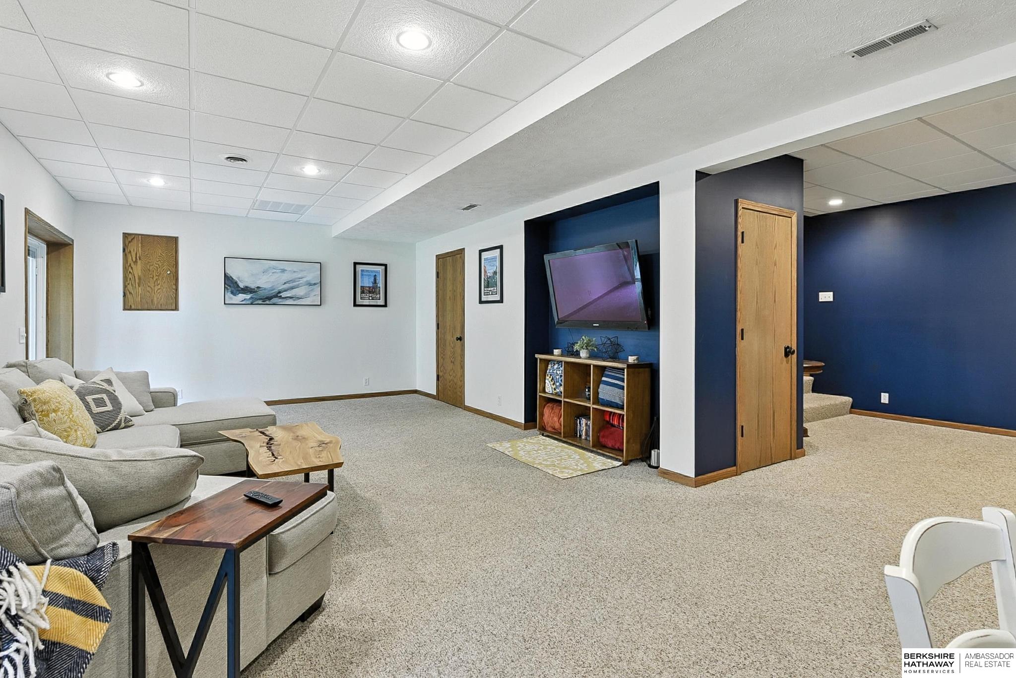 Omaha, Nebraska 68134, United States, 4 Bedrooms Bedrooms, ,3 BathroomsBathrooms,Residential,Active,170356