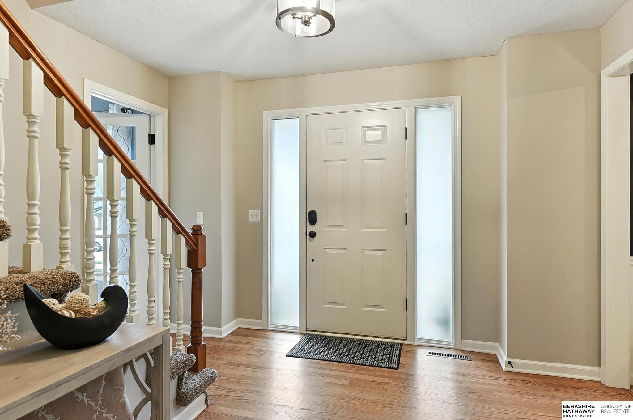 Omaha, Nebraska 68134, United States, 4 Bedrooms Bedrooms, ,3 BathroomsBathrooms,Residential,Active,170356