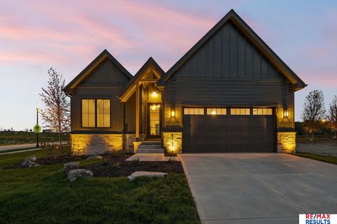 Photo of 20101 W Street, Omaha, NE 68135 (MLS # 22529918)