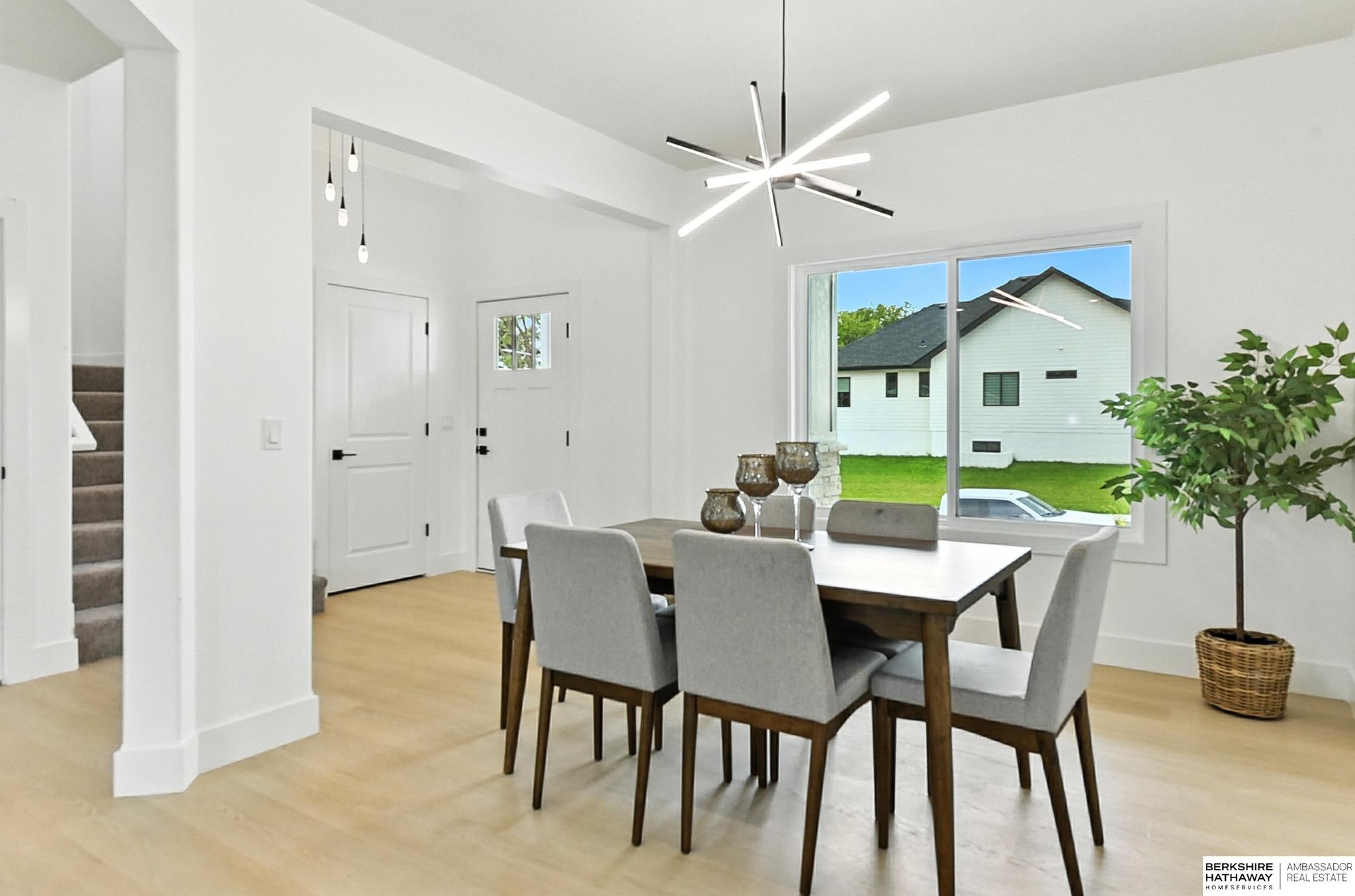 Gretna, Nebraska 68028, United States, 5 Bedrooms Bedrooms, ,4 BathroomsBathrooms,Residential,Active,193323