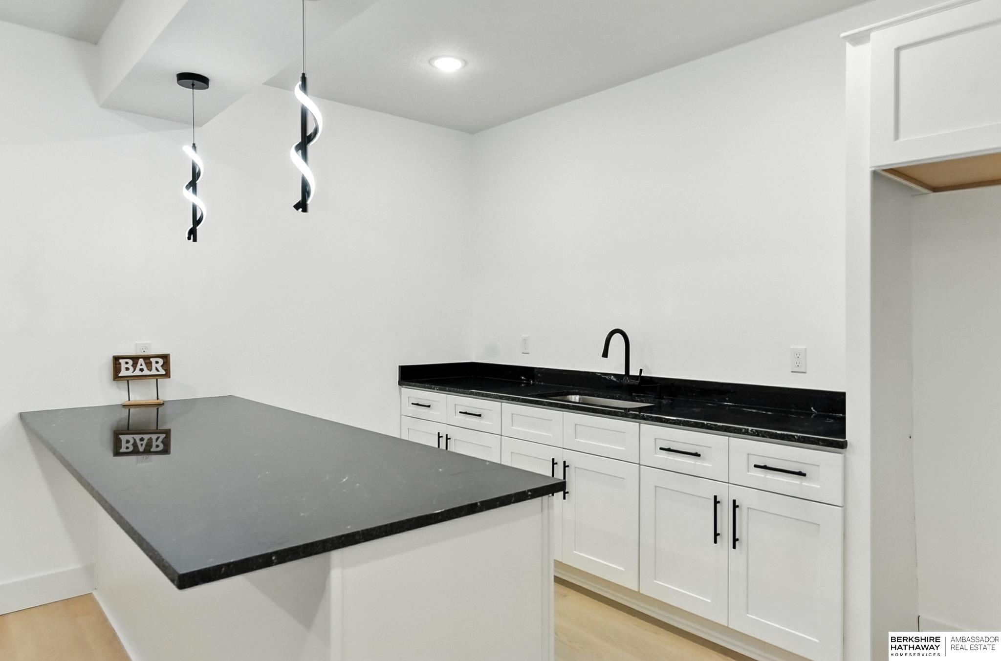 Gretna, Nebraska 68028, United States, 5 Bedrooms Bedrooms, ,4 BathroomsBathrooms,Residential,Active,193323