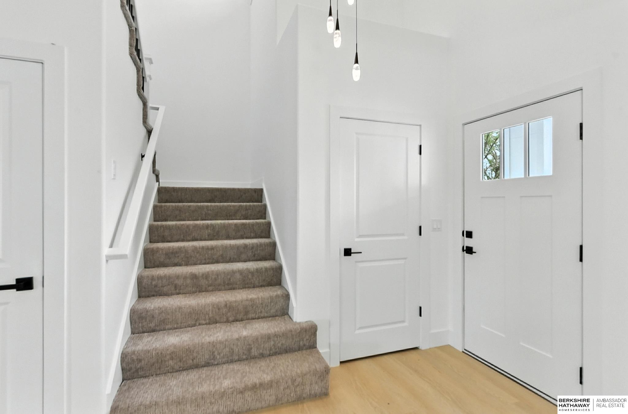 Gretna, Nebraska 68028, United States, 5 Bedrooms Bedrooms, ,4 BathroomsBathrooms,Residential,Active,193323