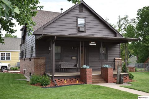 Photo of 2845 Randolph Street, Lincoln, NE 68510 (MLS # 22614163)