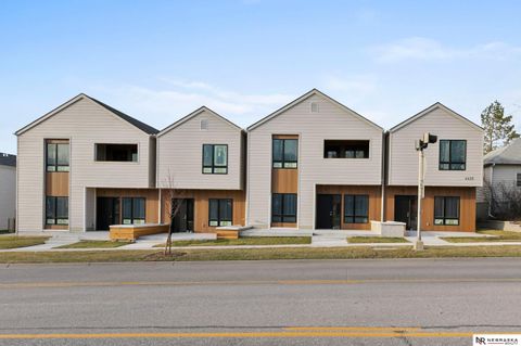 Photo of 4620 Pioneers Boulevard #9, Lincoln, NE 68506 (MLS # 22606483)