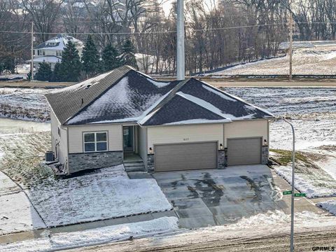 Photo of 5117 S 198th Avenue, Omaha, NE 68135 (MLS # 22534214)